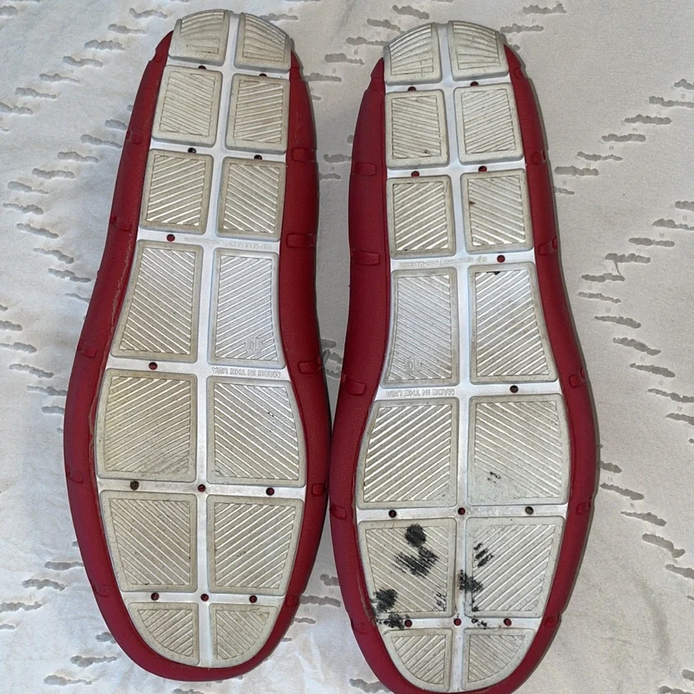 EUC Men's 10 Tucket Red Giller Boat Shoe Slip Resistant Non-Marking